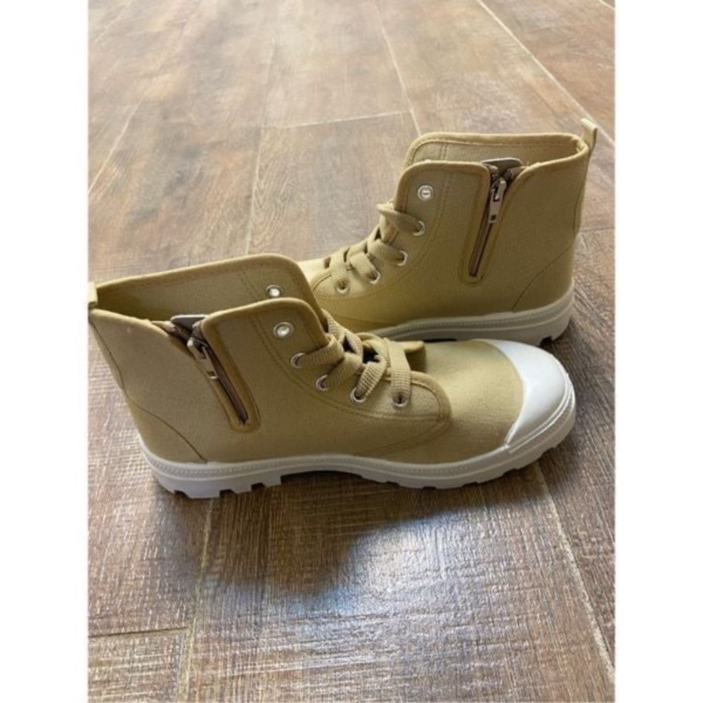 Tommy Bahama Tan High-Top Sneakers with White Soles Sz 10 NWT - Picture 5 of 8